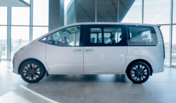 
										Hyundai Staria, 2023 full									