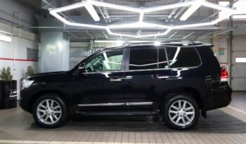 
										Toyota Land Cruiser 200 Series, 2019 full									